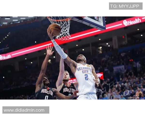 2015年季后赛第六场勇士与灰熊激战回顾与精彩瞬间分析