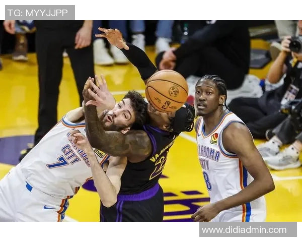 2010年NBA季后赛湖人与雷霆精彩对决回顾视频分析与赛后点评