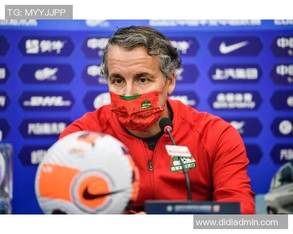 登博思与阿尔梅勒比赛因故取消球迷期待后续安排与补赛信息 登博思与阿尔梅勒比赛因故取消球迷期待后续安排与补赛信息